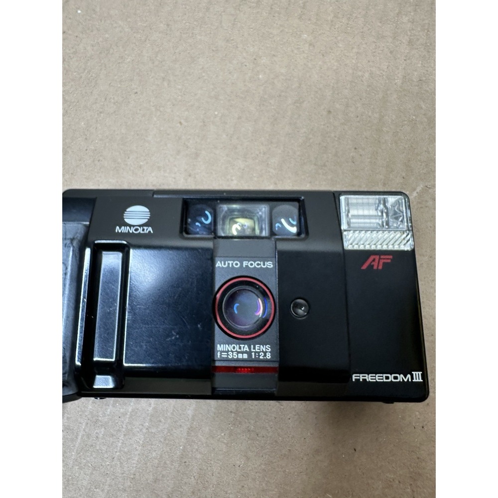 Minolta Freedom III 35mm Film Camera Black Point & Shoot f/2.8 AF Tested Working